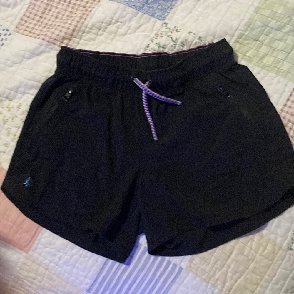 Athleta girl black 8-10 shorts